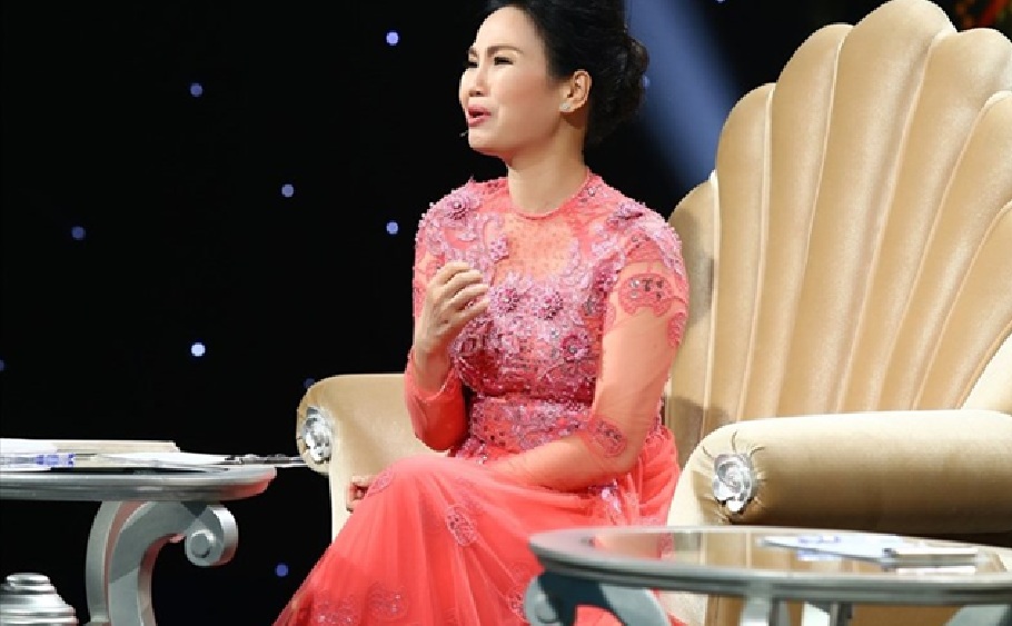 Nữ ca sĩ đem con 1 tháng đi diễn: "Anh Lý Hải bảo tôi, em đừng đến nữa"- Ảnh 1.