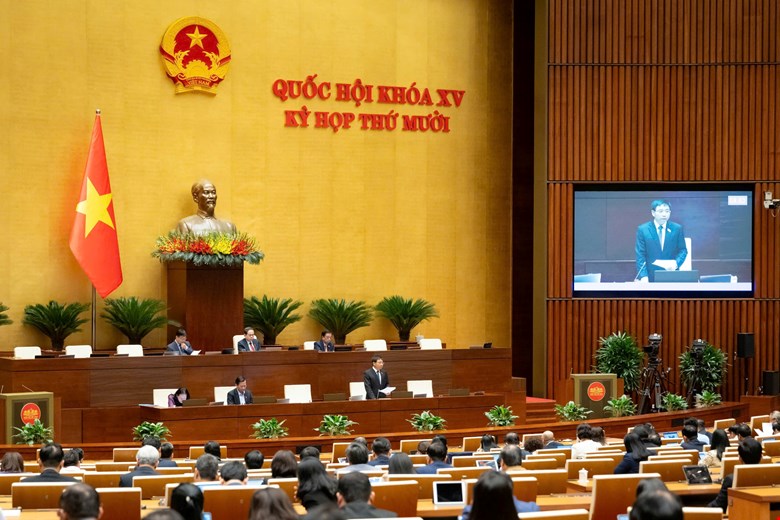 Sẽ tính lại ngưỡng doanh thu chịu thuế của hộ kinh doanh - Ảnh 1.