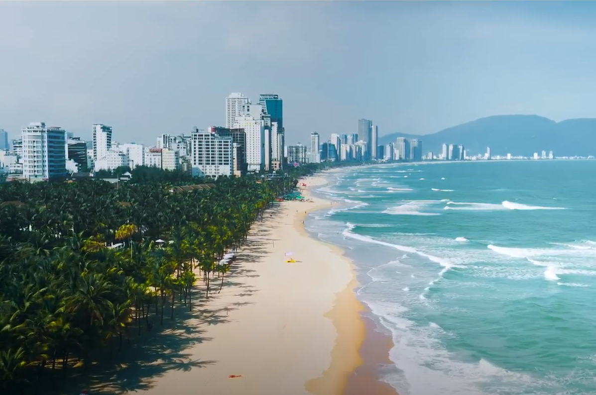 Không phải Phú Quốc, Nha Trang, bãi biển Việt Nam này lên phim gây sốt: Khách Hàn chiếm gần 50% tại đây- Ảnh 1. Không phải Phú Quốc, Nha Trang, bãi biển Việt Nam này lên phim gây sốt: Khách Hàn chiếm gần 50% tại đây- Ảnh 1.