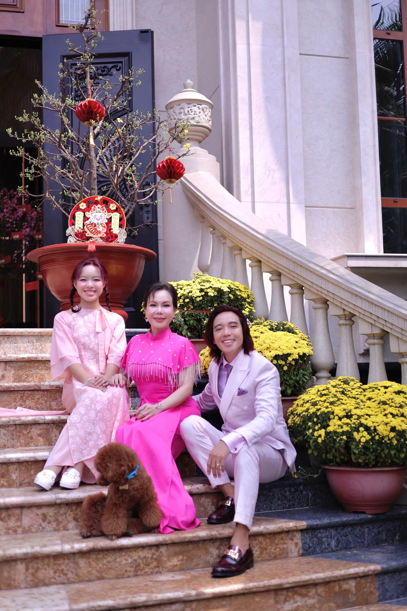 Chân dung chồng đại gia của Việt Hương: Là thạc sĩ tại Mỹ, tặng vợ biệt thự 300 tỷ- Ảnh 4.