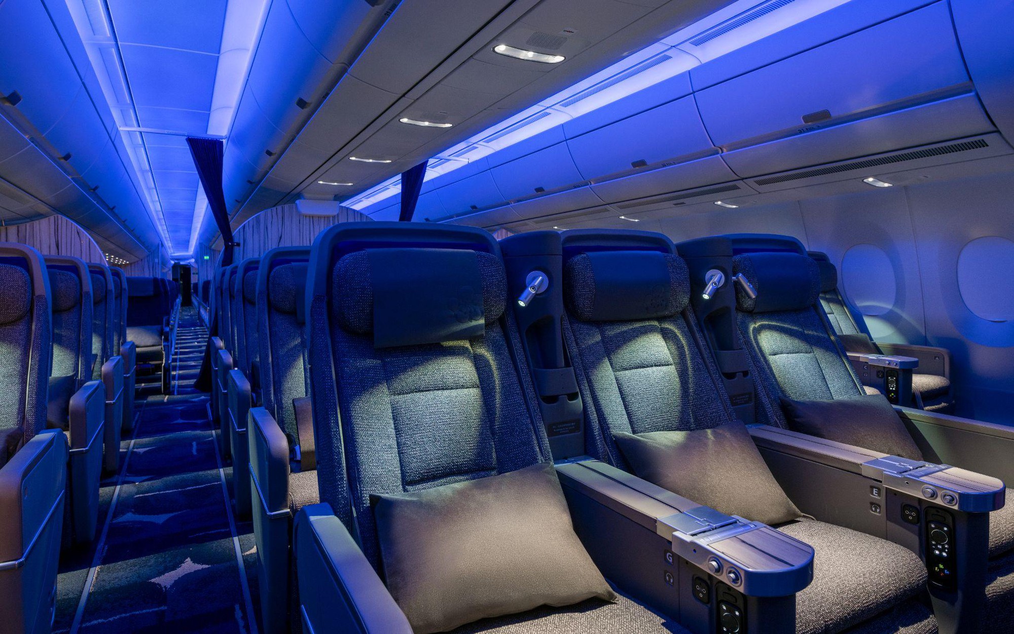 China Airlines - Dịch vụ quốc tế, tiện nghi vượt trội - Ảnh 1. China Airlines - Dịch vụ quốc tế, tiện nghi vượt trội - Ảnh 1.