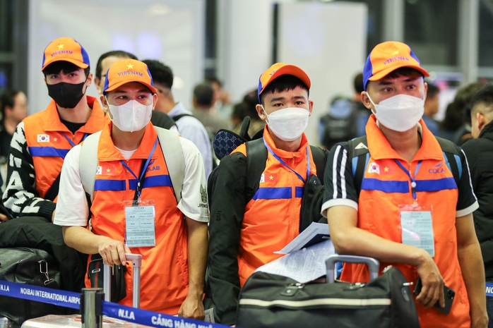 Những rào cản, thách thức khi đi làm việc ở nước ngoài- Ảnh 1. Những rào cản, thách thức khi đi làm việc ở nước ngoài- Ảnh 1.