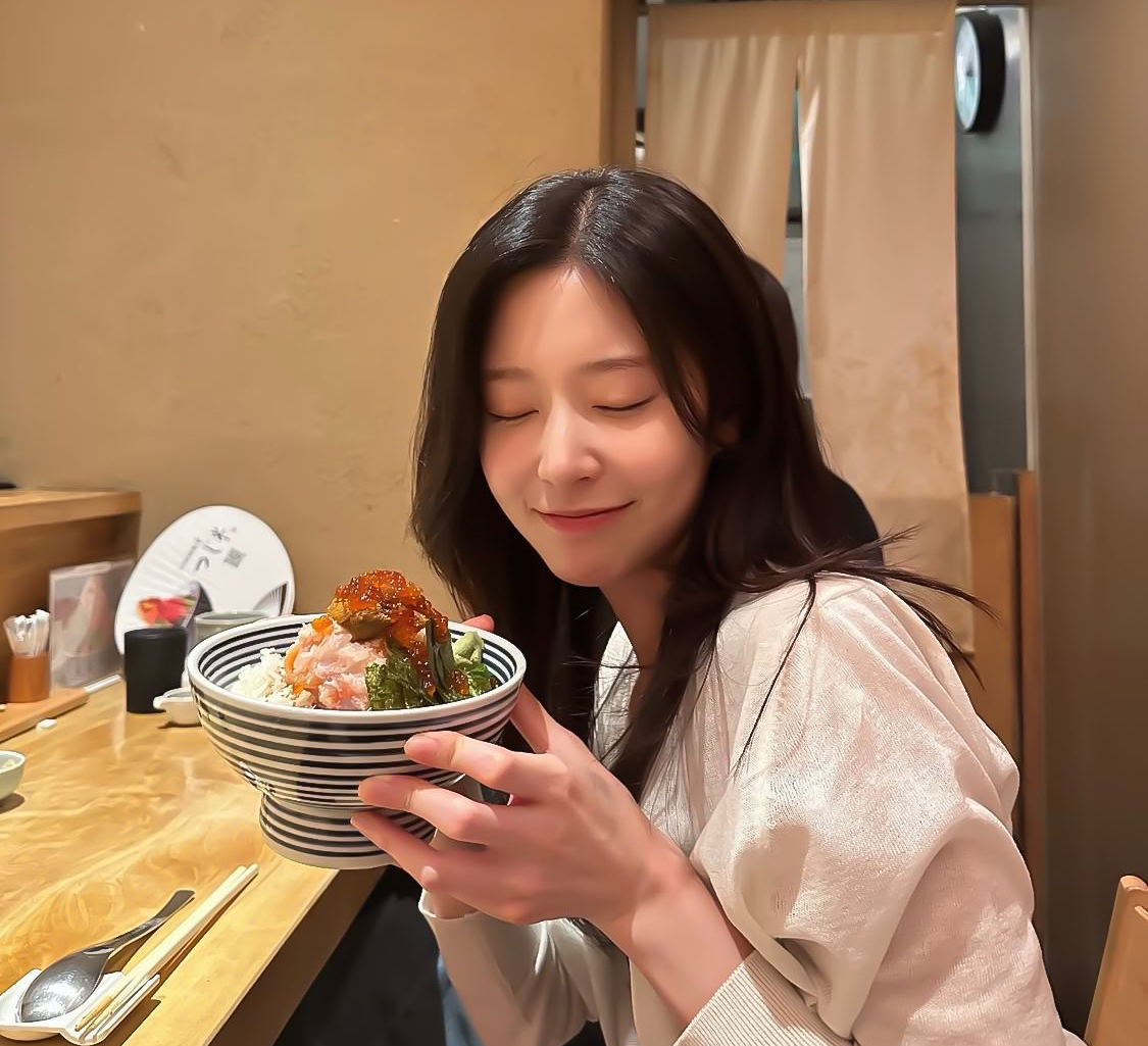 Ngủ dậy đói rã rời cũng ĐỪNG ăn 4 loại bữa sáng này, tuyến giáp "hỏng" cực nhanh - Ảnh 3.