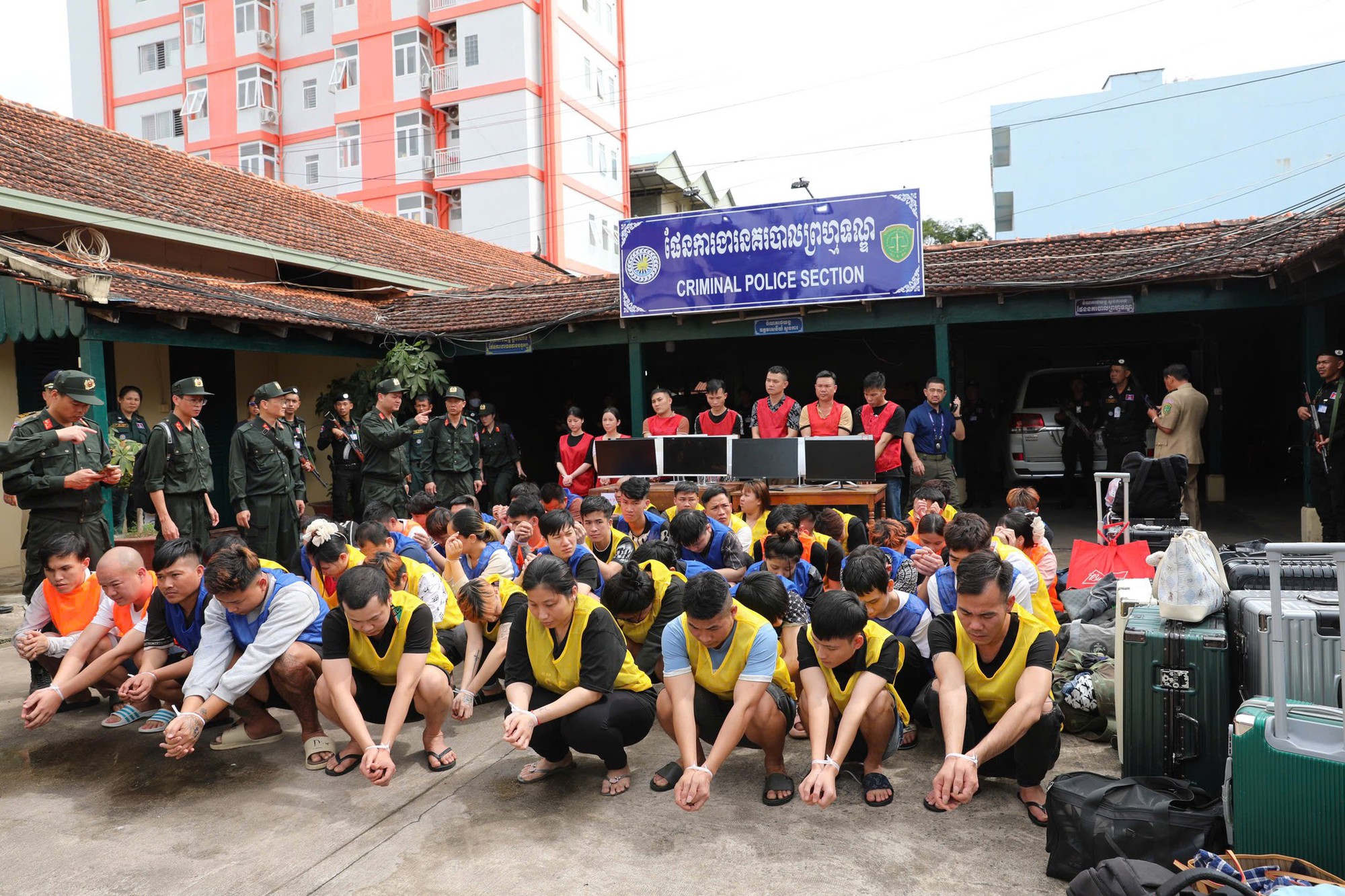 tổ chức lừa đảo tại Campuchia do “bà trùm” người Việt cầm đầu - Ảnh 3.