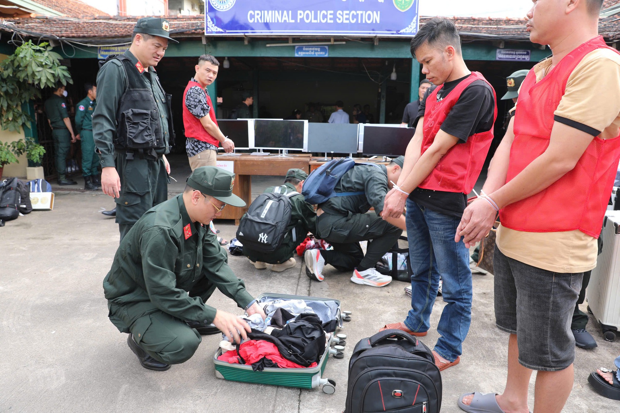 tổ chức lừa đảo tại Campuchia do “bà trùm” người Việt cầm đầu - Ảnh 1.
