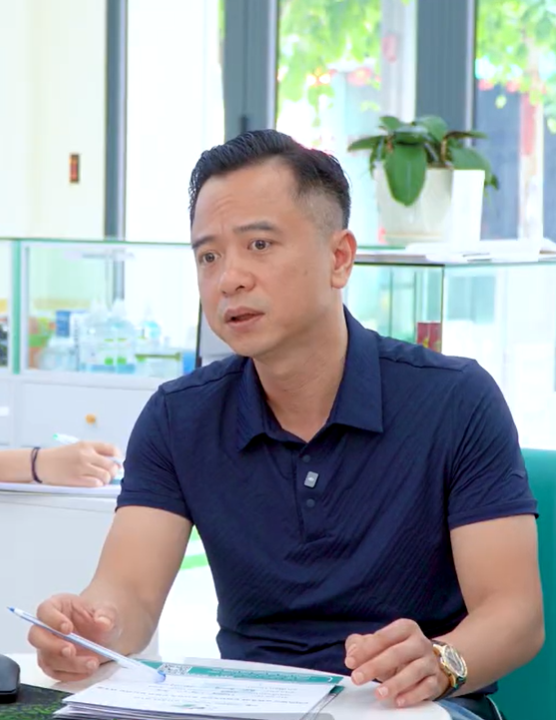 Tiện đi khám cùng người thân, cô gái phát hiện ung thư tuyến giáp, đường huyết cao vút và viêm lộ tuyến độ 2 phải đốt mới khỏi- Ảnh 1. Tiện đi khám cùng người thân, cô gái phát hiện ung thư tuyến giáp, đường huyết cao vút và viêm lộ tuyến độ 2 phải đốt mới khỏi- Ảnh 1.