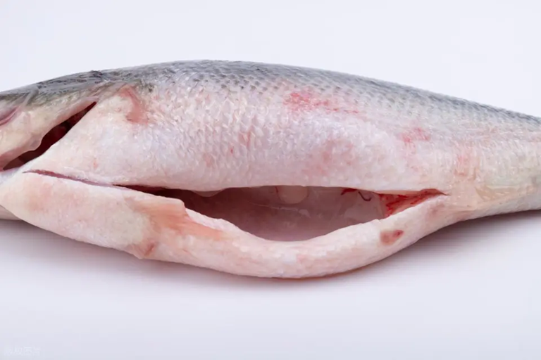 Đừng mua 5 loại cá này nữa, nhà có sẵn cũng đừng ăn, tôi mừng vì người bán cá đã tiết lộ- Ảnh 3. Đừng mua 5 loại cá này nữa, nhà có sẵn cũng đừng ăn, tôi mừng vì người bán cá đã tiết lộ- Ảnh 3.