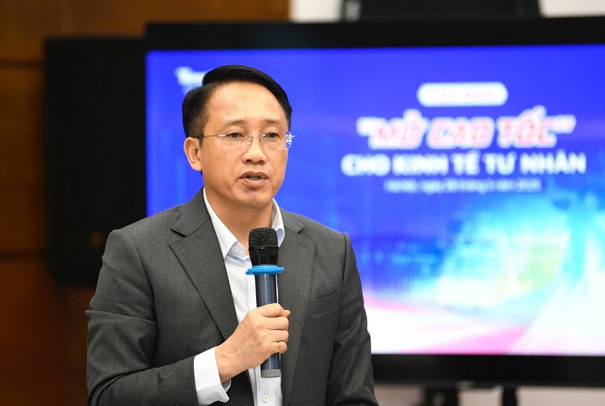 Phó Cục trưởng Cục Thuế: Theo dõi dòng tiền real-time sẽ phát hiện ngay doanh nghiệp có dấu hiệu vi phạm, sử dụng hóa đơn bất hợp pháp - Ảnh 1.