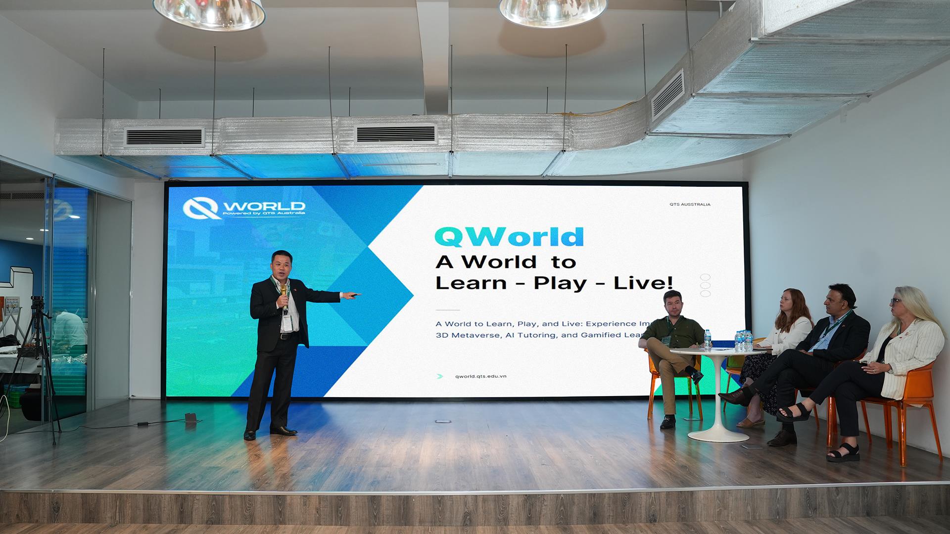 Khi trí tuệ nhân tạo “thăng hoa” trong lớp học ảo, mở ra kỷ nguyên học tập số tại Việt Nam - Ảnh 2. Khi trí tuệ nhân tạo “thăng hoa” trong lớp học ảo, mở ra kỷ nguyên học tập số tại Việt Nam - Ảnh 2.