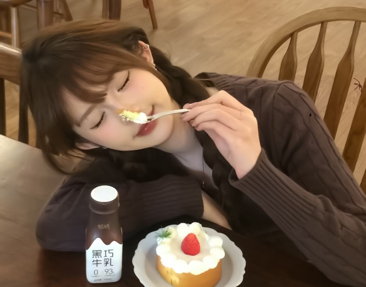 Đã đến lúc tự cứu lấy tim bằng cách NGỪNG ĂN 5 món này vào buổi tối dù "mê như điếu đổ" - Ảnh 2.