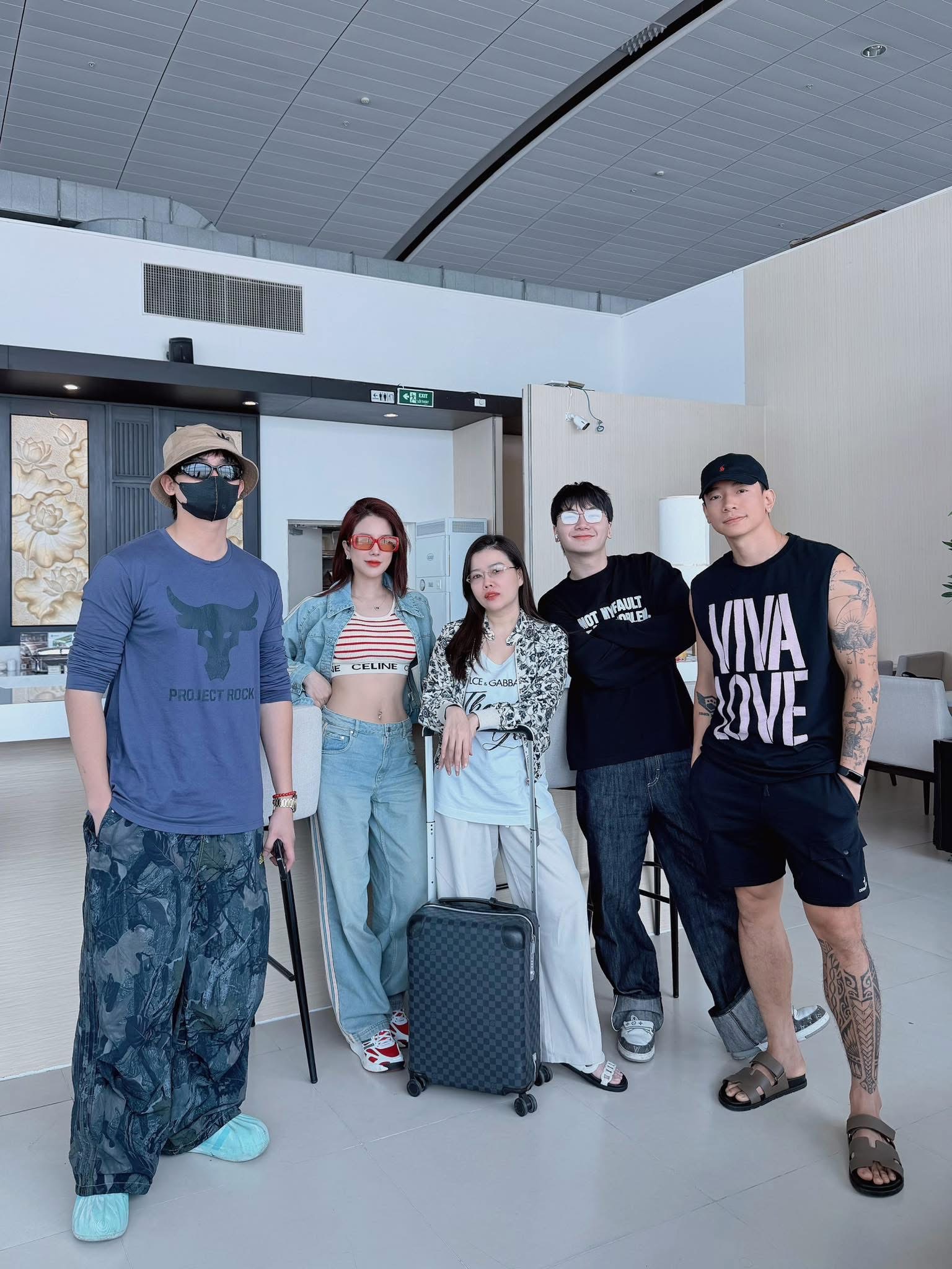 Chung kết Miss Universe: Hương Giang có chia sẻ đầu tiên sau khi bị loại sốc, Tân Hoa hậu sắp lộ diện!- Ảnh 16. Chung kết Miss Universe: Hương Giang có chia sẻ đầu tiên sau khi bị loại sốc, Tân Hoa hậu sắp lộ diện!- Ảnh 16.