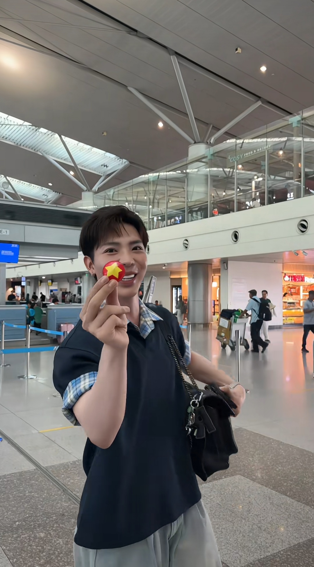 Chung kết Miss Universe: Hương Giang có chia sẻ đầu tiên sau khi bị loại sốc, Tân Hoa hậu sắp lộ diện!- Ảnh 15. Chung kết Miss Universe: Hương Giang có chia sẻ đầu tiên sau khi bị loại sốc, Tân Hoa hậu sắp lộ diện!- Ảnh 15.