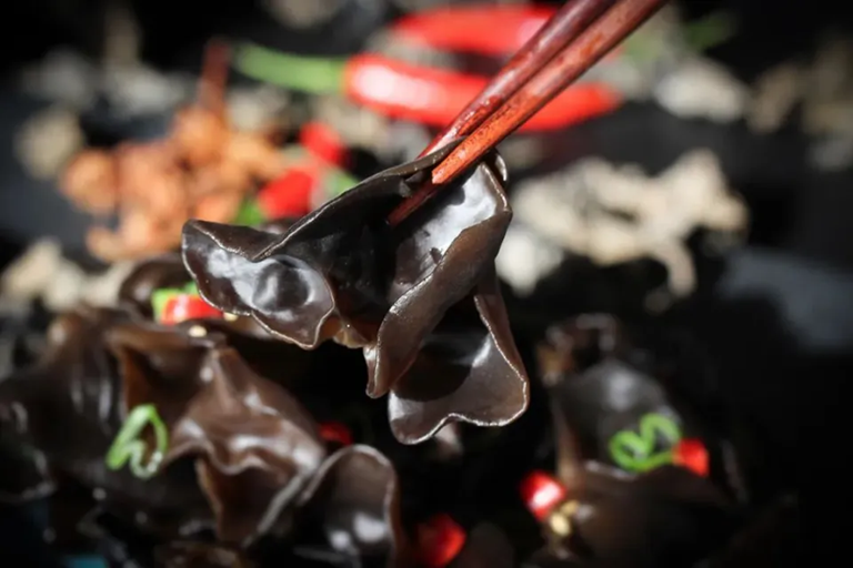 5 loại rau ăn nhiều "phá gan", ngon bổ mấy cũng hạn chế- Ảnh 1. 5 loại rau ăn nhiều "phá gan", ngon bổ mấy cũng hạn chế- Ảnh 1.