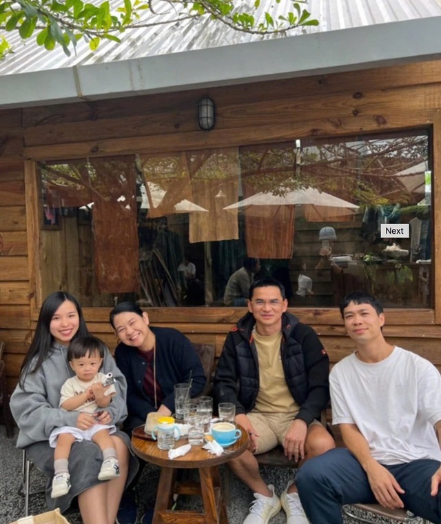 Cuộc sống hôn nhân của Công Phượng và vợ tiểu thư nhà Cuộc sống hôn nhân của Công Phượng và vợ tiểu thư nhà