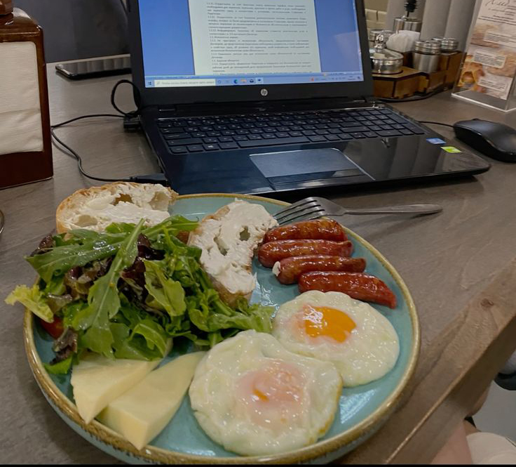 Đã đến lúc TỰ CỨU não bộ bằng cách bỏ ngay 5 kiểu ăn sáng nhiều người Việt "mê tít" vì vừa ngon vừa tiện - Ảnh 3.