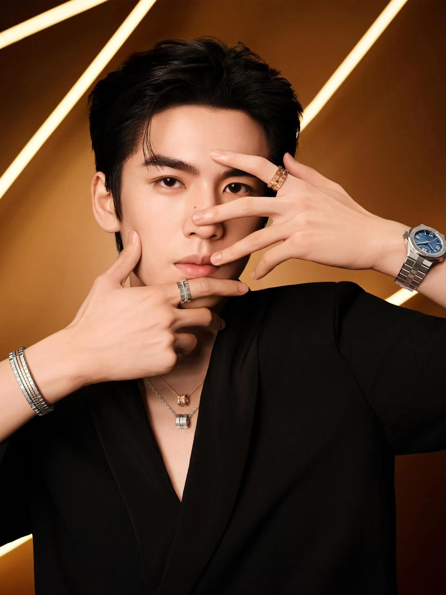 Giải mã Ice Cube - ngôn ngữ xa xỉ thế hệ mới: Tính hình học, sự phi giới tính và cú dịch chuyển từ fashion jewelry sang fine jewelry- Ảnh 3.