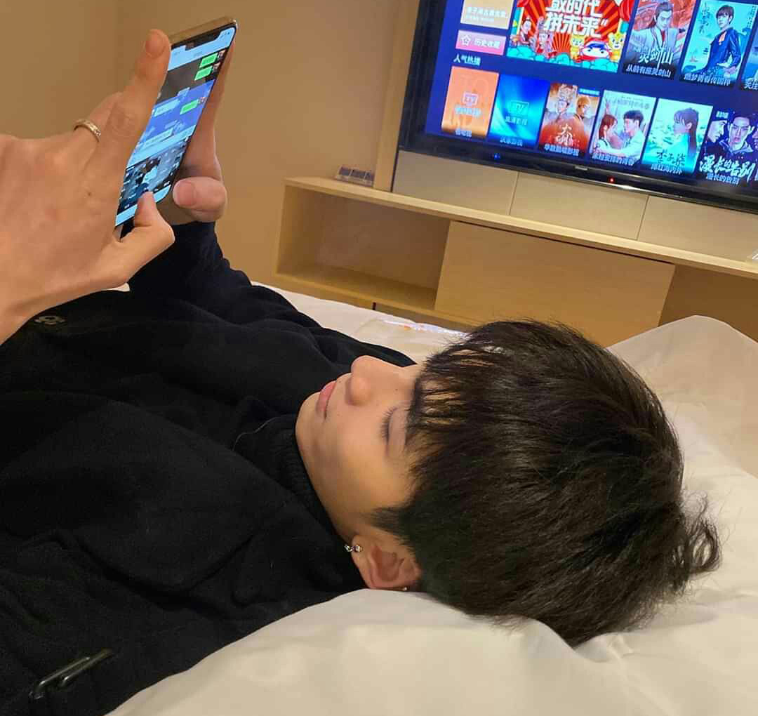 Mới ngoài 30 nhưng thận yếu như người gần 70 tuổi, bác sĩ thở dài: "Lười như hủi" cũng không được lười làm 4 việc - Ảnh 3.