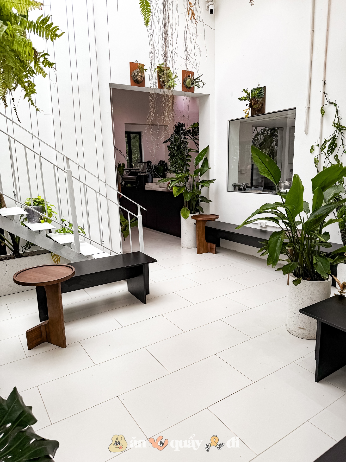 Nơi bán cốc cà phê 750.000 đồng tại Hà Nội: Có gì đặc biệt mà giá gấp 20 lần bình thường?- Ảnh 4. Nơi bán cốc cà phê 750.000 đồng tại Hà Nội: Có gì đặc biệt mà giá gấp 20 lần bình thường?- Ảnh 4.