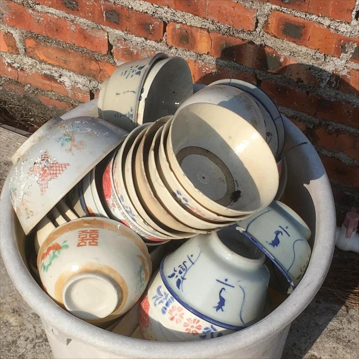 Tiết kiệm kiểu này chỉ thêm tốn kém: Những thói quen “giữ của” của bố mẹ khiến tôi vừa bực mình vừa bất lực- Ảnh 2. Tiết kiệm kiểu này chỉ thêm tốn kém: Những thói quen “giữ của” của bố mẹ khiến tôi vừa bực mình vừa bất lực- Ảnh 2.