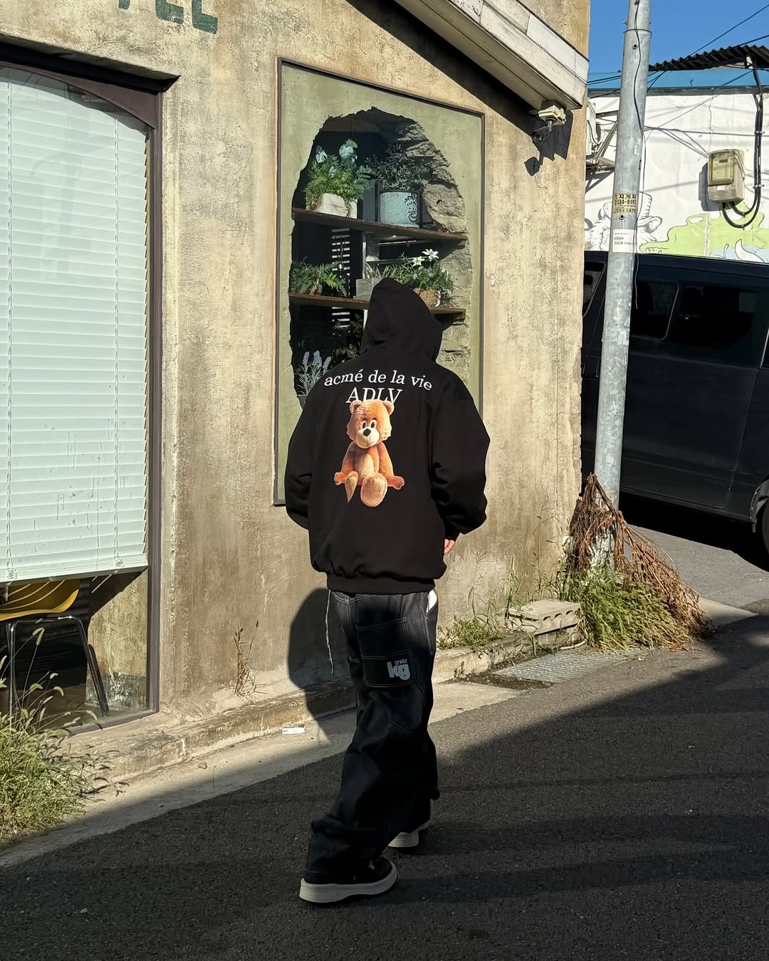 Từ đường phố Hàn đến Việt Nam: nhân vật gấu đáng yêu đang chiếm sóng mạng xã hội- Ảnh 2.