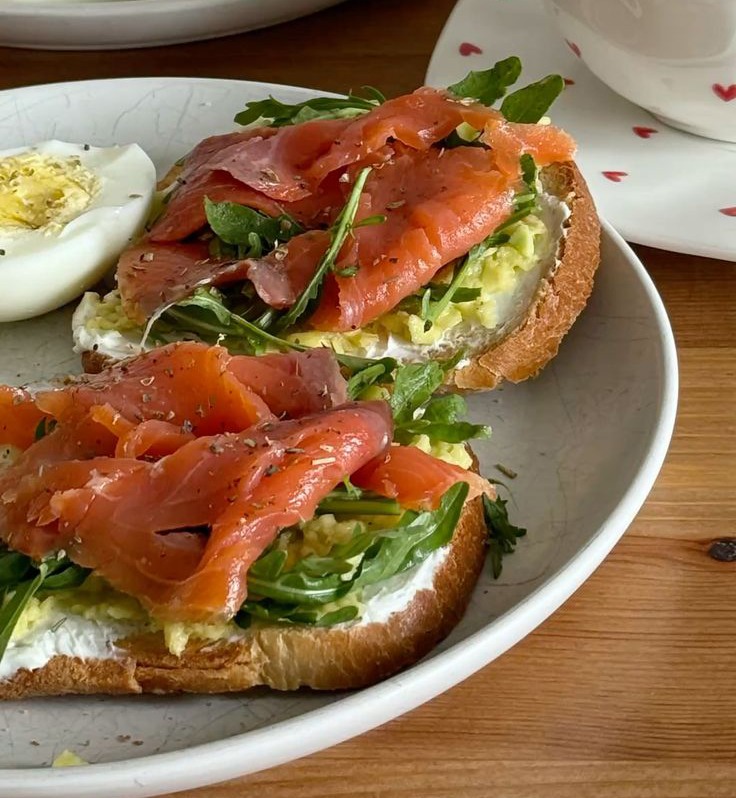 5 "báu vật" tự nhiên giúp nữ giới đẩy lùi lão hóa, vừa dưỡng da, đốt mỡ lại tăng cảm giác hạnh phúc khi ăn - Ảnh 2.