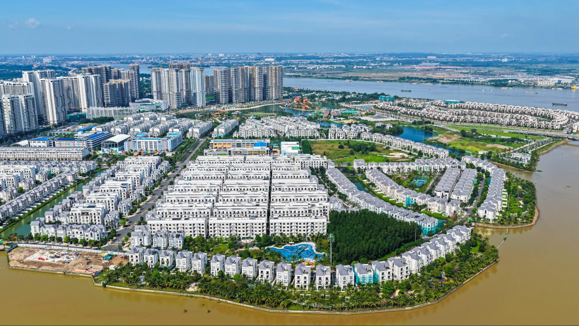 Toàn cảnh khu vực sẽ xây cầu hơn 11.000 tỷ đồng, nằm cạnh khúc sông mỗi km ‘cõng’ một tỷ usd bất động sản ở TP.HCM - Ảnh 4.