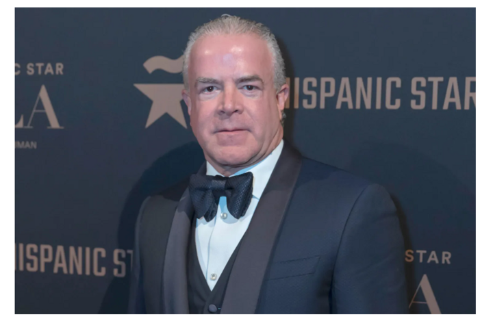 Chủ tịch Miss Universe bị truy tố tội buôn ma túy, vũ khí- Ảnh 1.