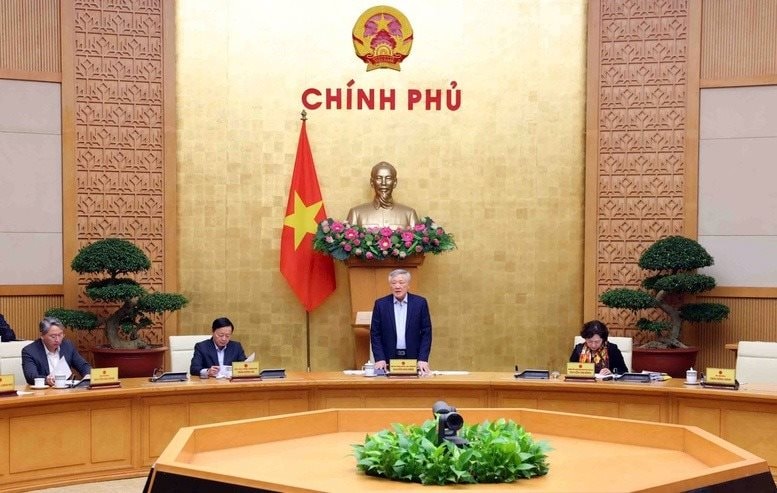 Nghịch lý đường sắt tốc độ cao: Doanh nghiệp 70 nhân sự xin làm dự án 67 tỷ USD, nhà đầu tư khác đăng ký rồi... mất tích.- Ảnh 1.