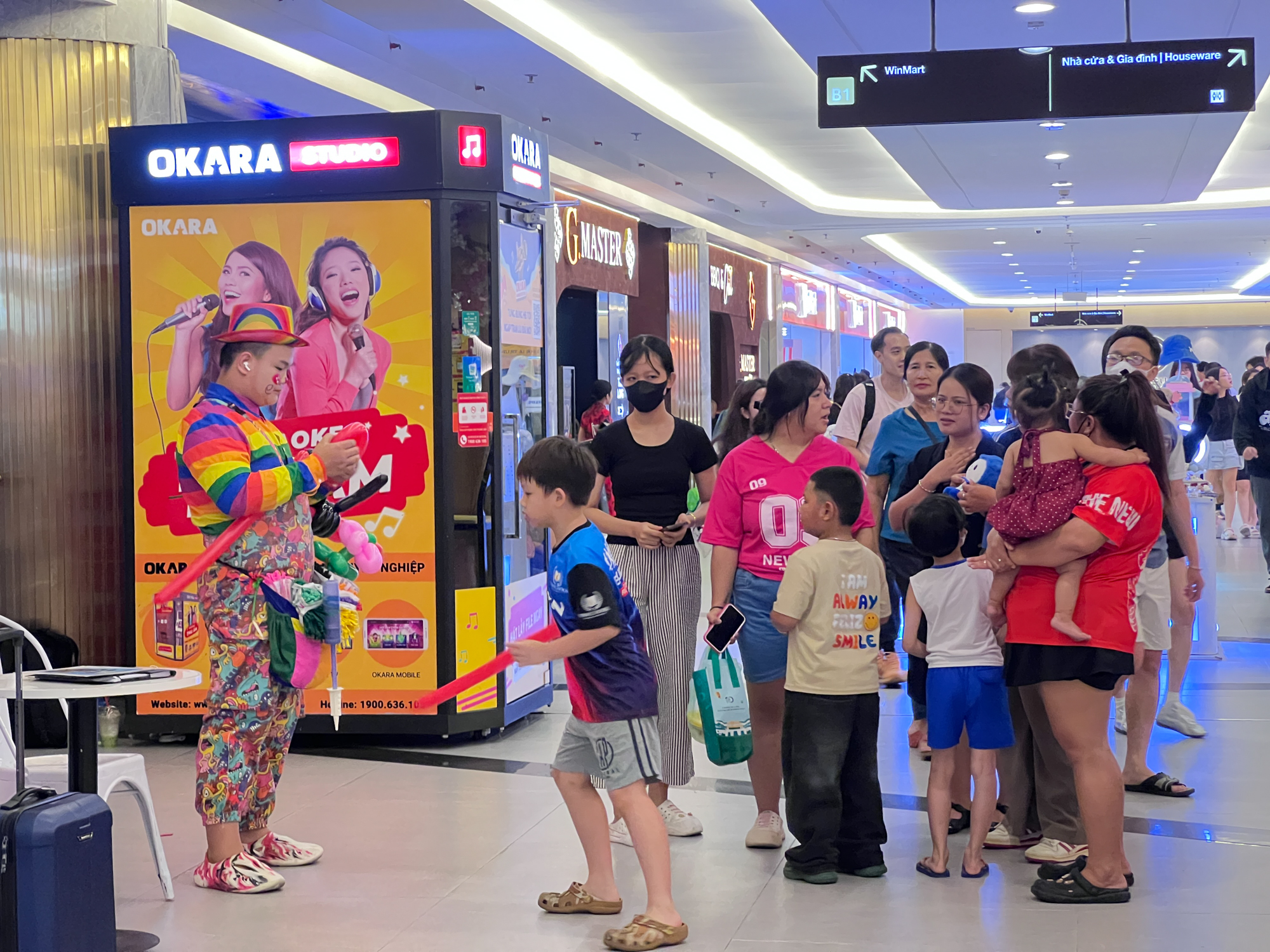 Cảnh trái ngược ở 2 tòa tháp biểu tượng ở TP.HCM: Nơi kín chỗ, nơi chẳng ai thuê - Ảnh 11.