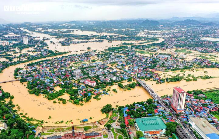 Chủ tịch Thái Nguyên ra tối hậu thư xử lý ngập úng Thái Nguyên trước 15 / 12 - Ảnh 2.