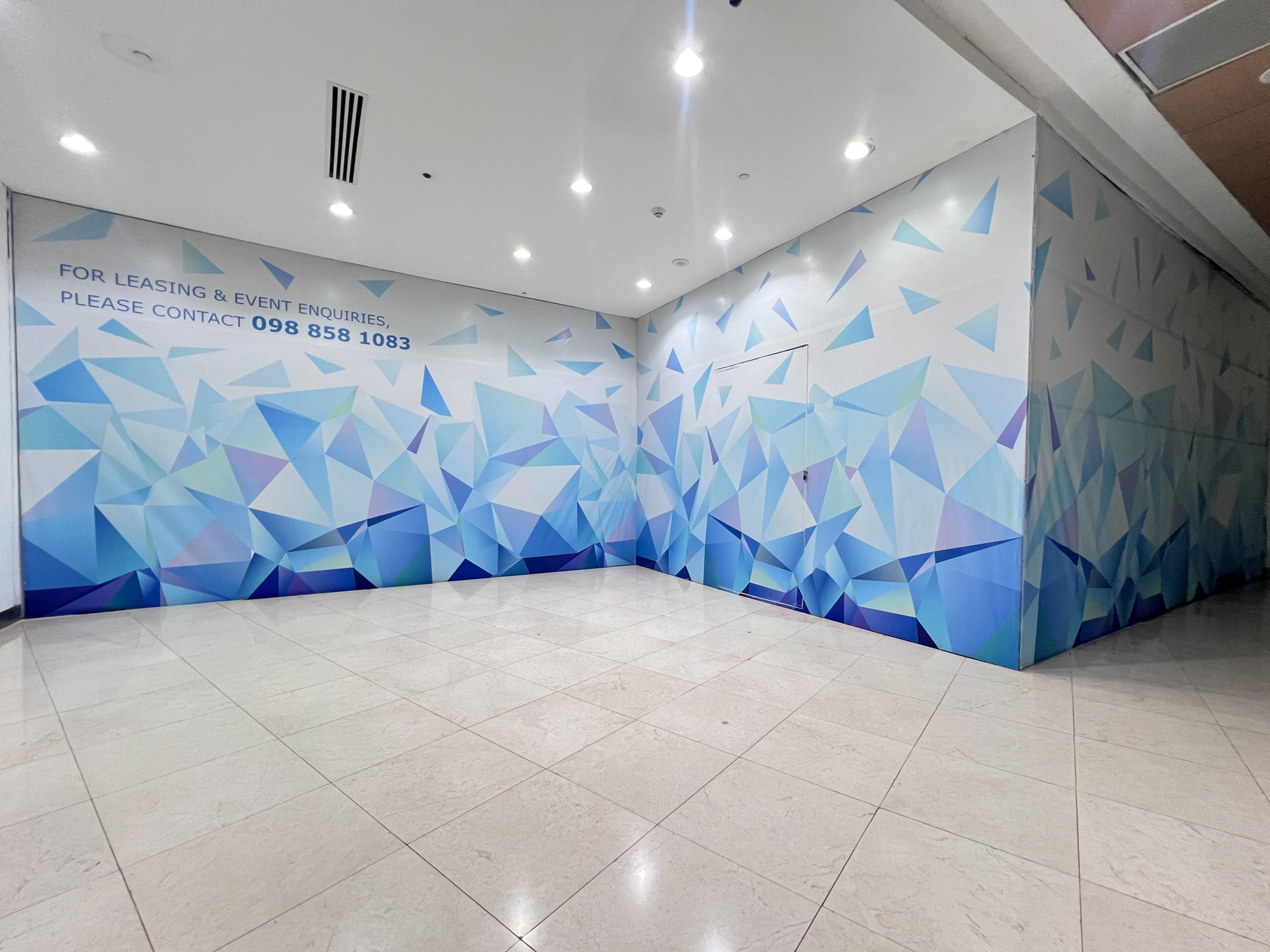 Cảnh trái ngược ở 2 tòa tháp biểu tượng ở TP.HCM: Nơi kín chỗ, nơi chẳng ai thuê - Ảnh 5.