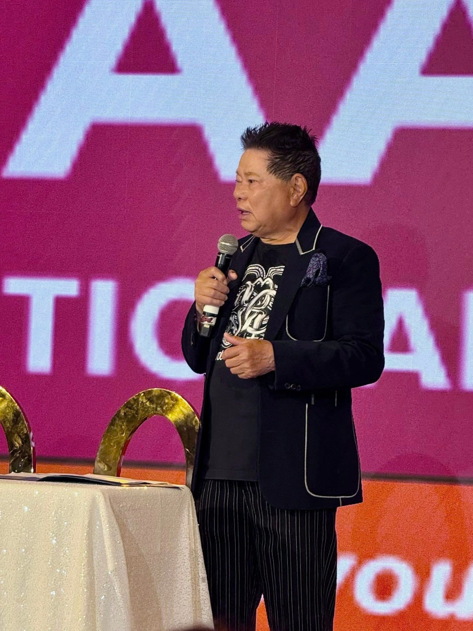 Bạn trai tỷ phú từng yêu Ngọc Trinh giờ ra sao?- Ảnh 2. Bạn trai tỷ phú từng yêu Ngọc Trinh giờ ra sao?- Ảnh 2.