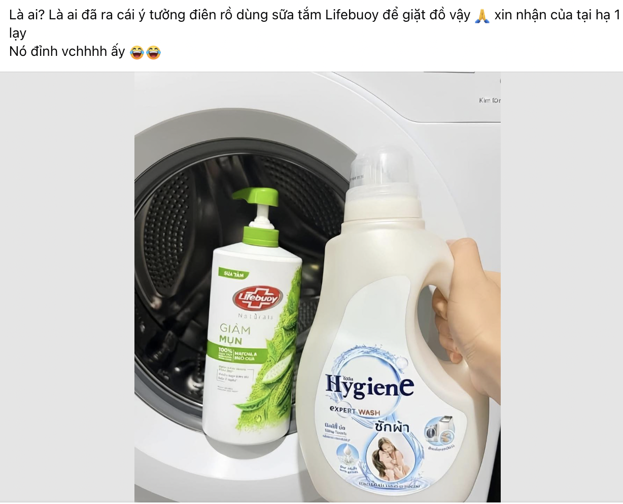 Trend hot nhất lúc này: Dùng dầu gội để tẩy rửa nhà vệ sinh, giặt quần áo... người coi như "sáng kiến", người lại kêu đắt đỏ, không đáng- Ảnh 1. Trend hot nhất lúc này: Dùng dầu gội để tẩy rửa nhà vệ sinh, giặt quần áo... người coi như "sáng kiến", người lại kêu đắt đỏ, không đáng- Ảnh 1.