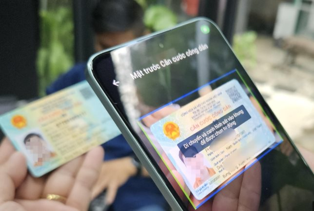 2 Hình ảnh dễ dẫn đến lừa đảo ngân hàng không nên lưu giữ trên điện thọai - Ảnh 1.