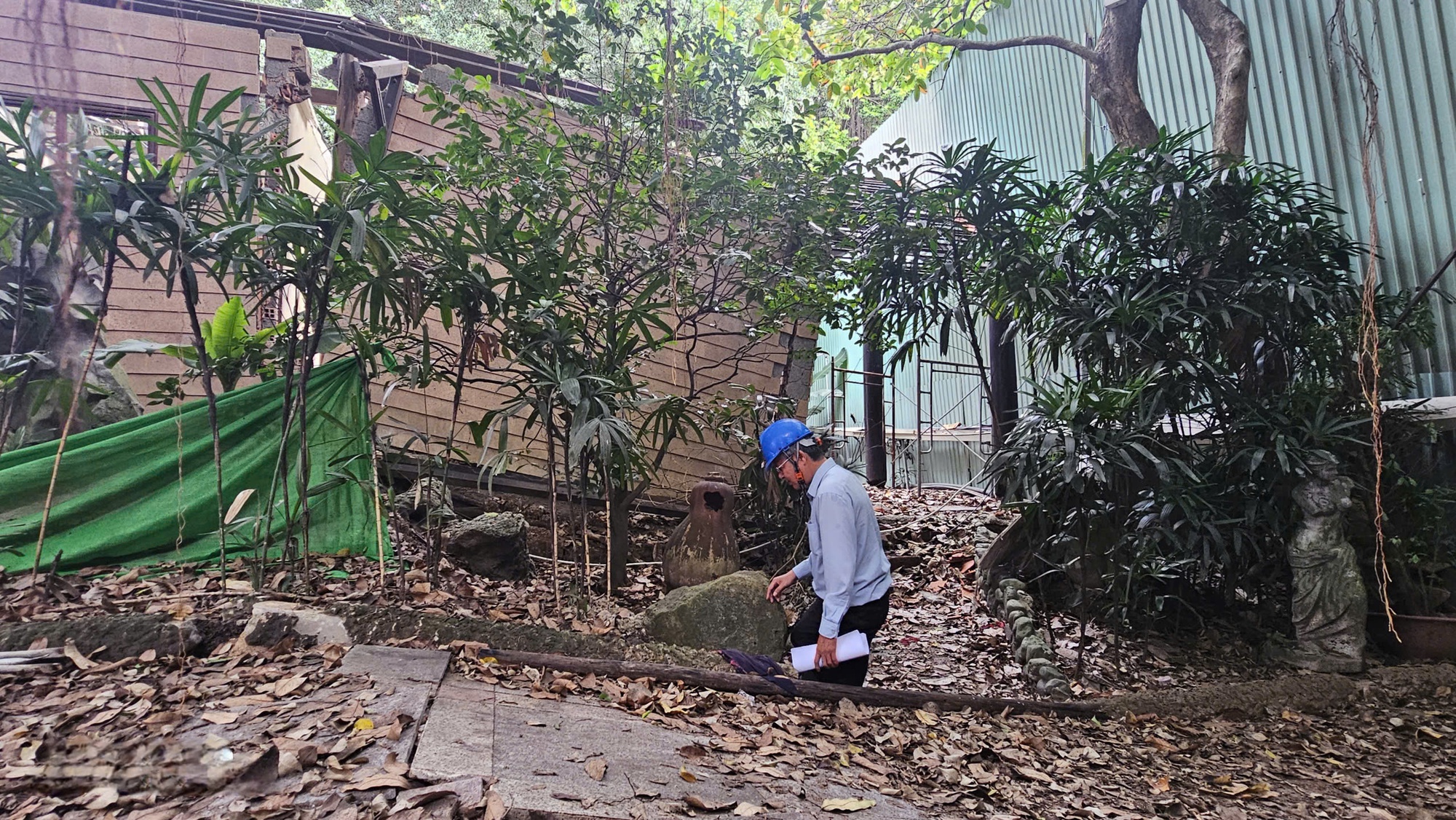 Xây chung cư Stown Gateway làm nứt tường, sụt lún: Resort 4 sao ở TP HCM phải đóng cửa, "cầu cứu" - Ảnh 7.