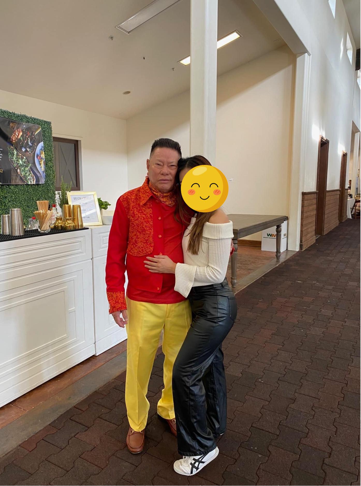 Bạn trai tỷ phú từng yêu Ngọc Trinh giờ ra sao?- Ảnh 4. Bạn trai tỷ phú từng yêu Ngọc Trinh giờ ra sao?- Ảnh 4.