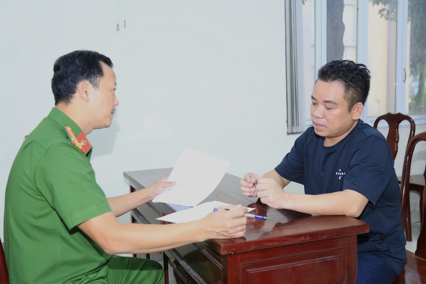 Triệt phá đường dây mua bán hóa đơn cho hàng trăm doanh nghiệp trị giá hơn 4.000 tỉ đồng - Ảnh 2.