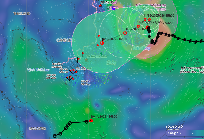 Cơn bão số 15 gây ảnh hưởng mạnh đến biển Đông , áp thấp nhiệt đới tan dần - Ảnh 1. Cơn bão số 15 gây ảnh hưởng mạnh đến biển Đông , áp thấp nhiệt đới tan dần - Ảnh 1.
