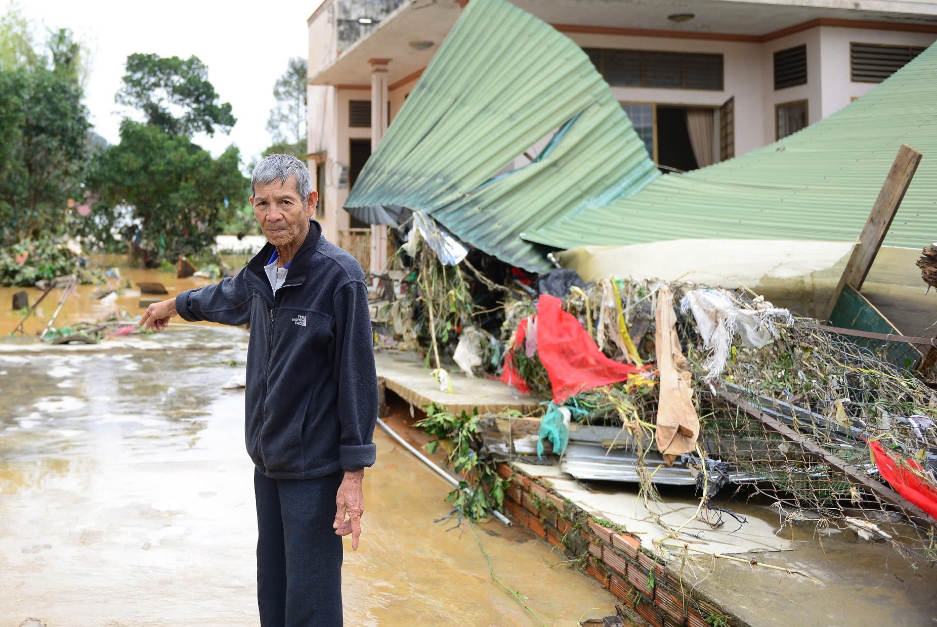 - Ảnh 3. - Ảnh 3.