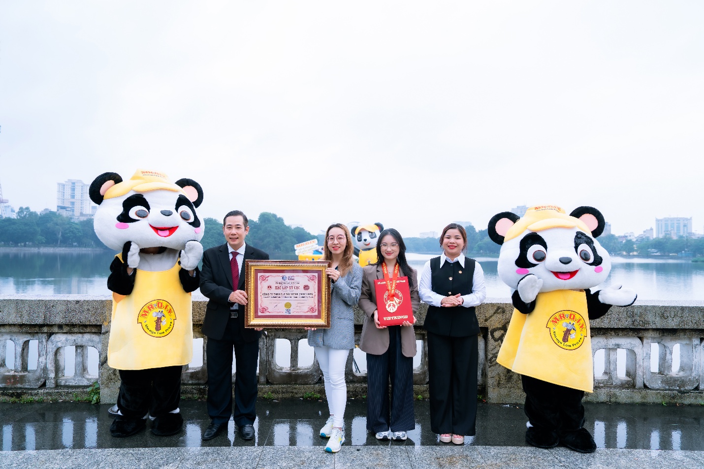 MR.DIY lập kỷ lục Việt Nam và chiến thắng giải FMCG tại ASEAN Business Awards 2025 - Ảnh 1. MR.DIY lập kỷ lục Việt Nam và chiến thắng giải FMCG tại ASEAN Business Awards 2025 - Ảnh 1.