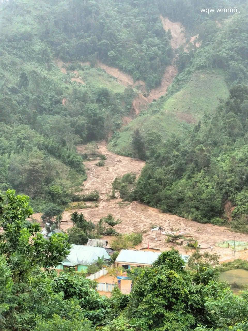 - Ảnh 3. - Ảnh 3.