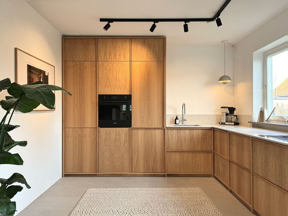 Người giữ nhà, nhà giữ người!: Sau tuổi 50, dọn sạch 4 góc này trong nhà, cuộc sống nhẹ lòng, vận may ùa đến Người giữ nhà, nhà giữ người!: Sau tuổi 50, dọn sạch 4 góc này trong nhà, cuộc sống nhẹ lòng, vận may ùa đến