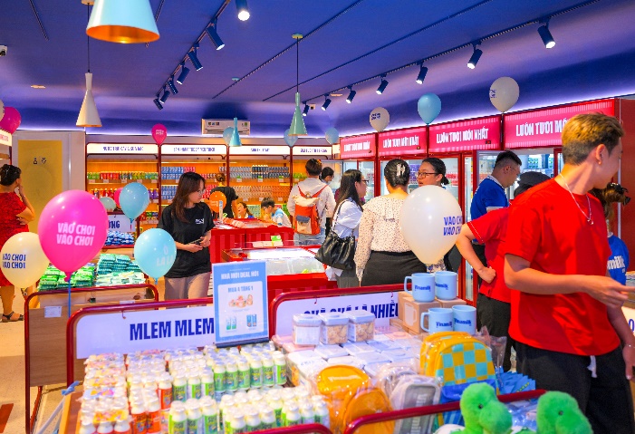 Vinamilk: Tổng doanh thu hợp nhất quý 3 tiến sát cột mốc 17 nghìn tỷ đồng - Ảnh 3.