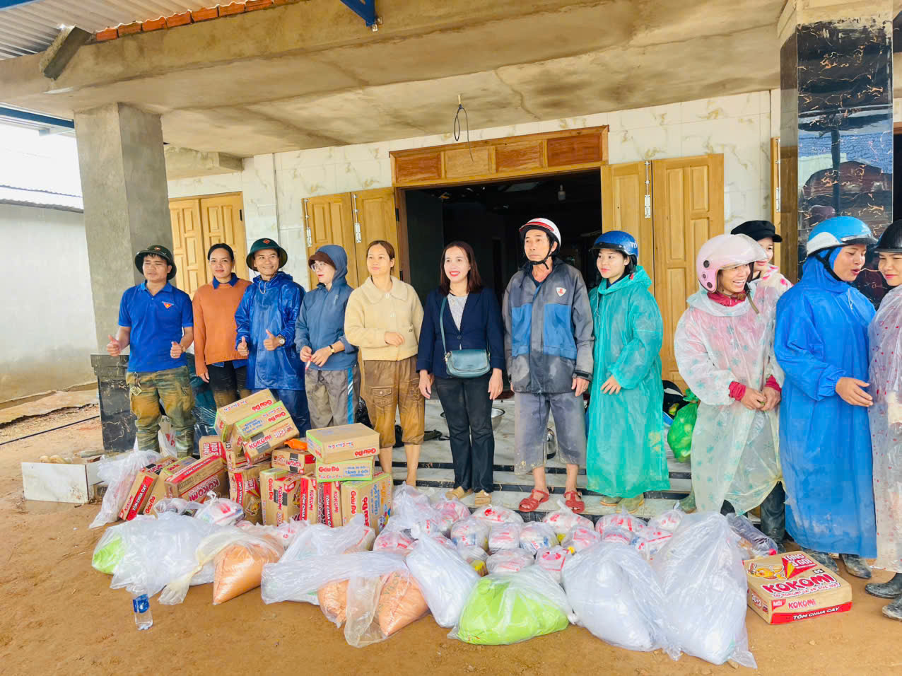 - Ảnh 29. - Ảnh 29.