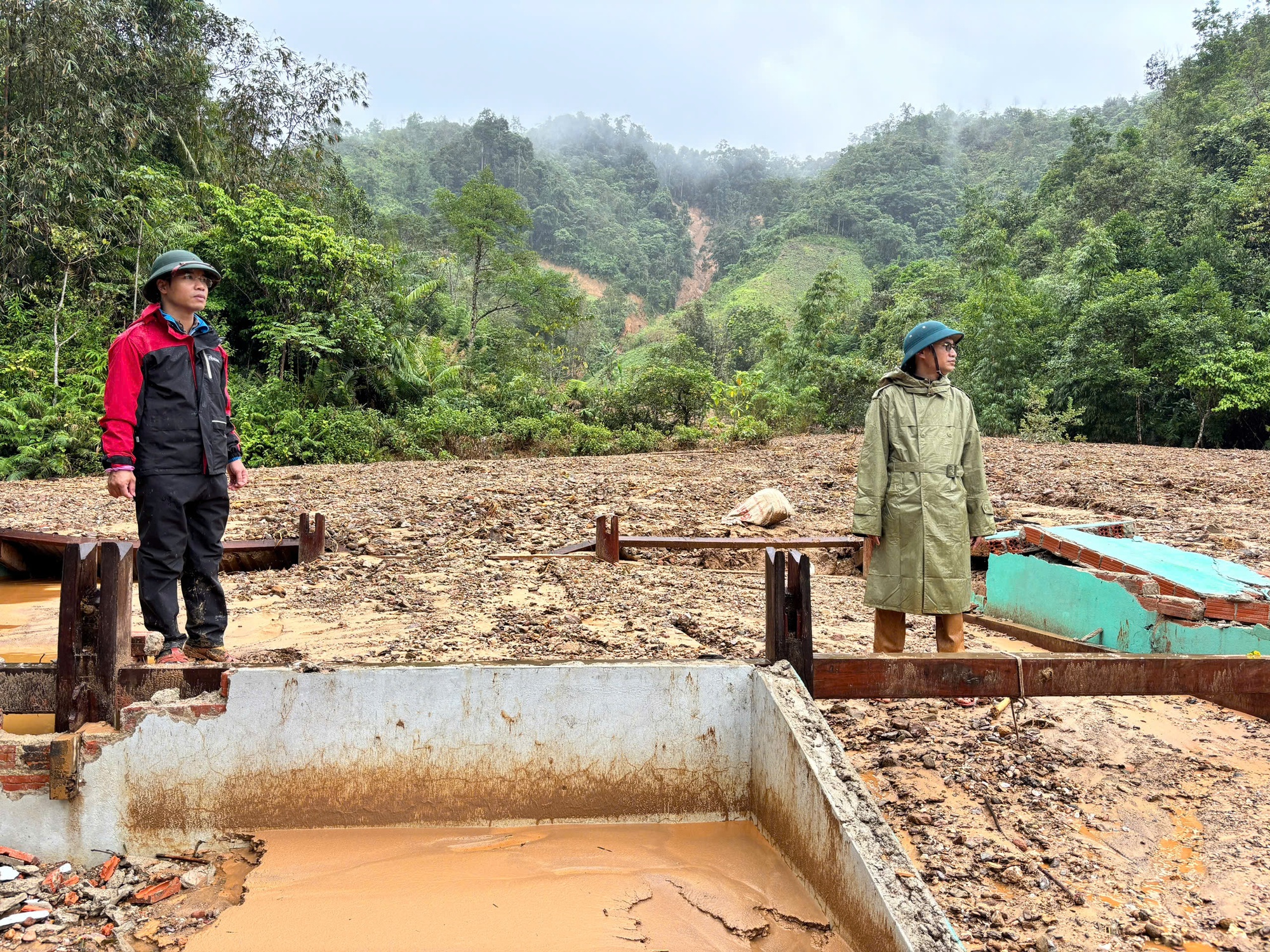 - Ảnh 2. - Ảnh 2.