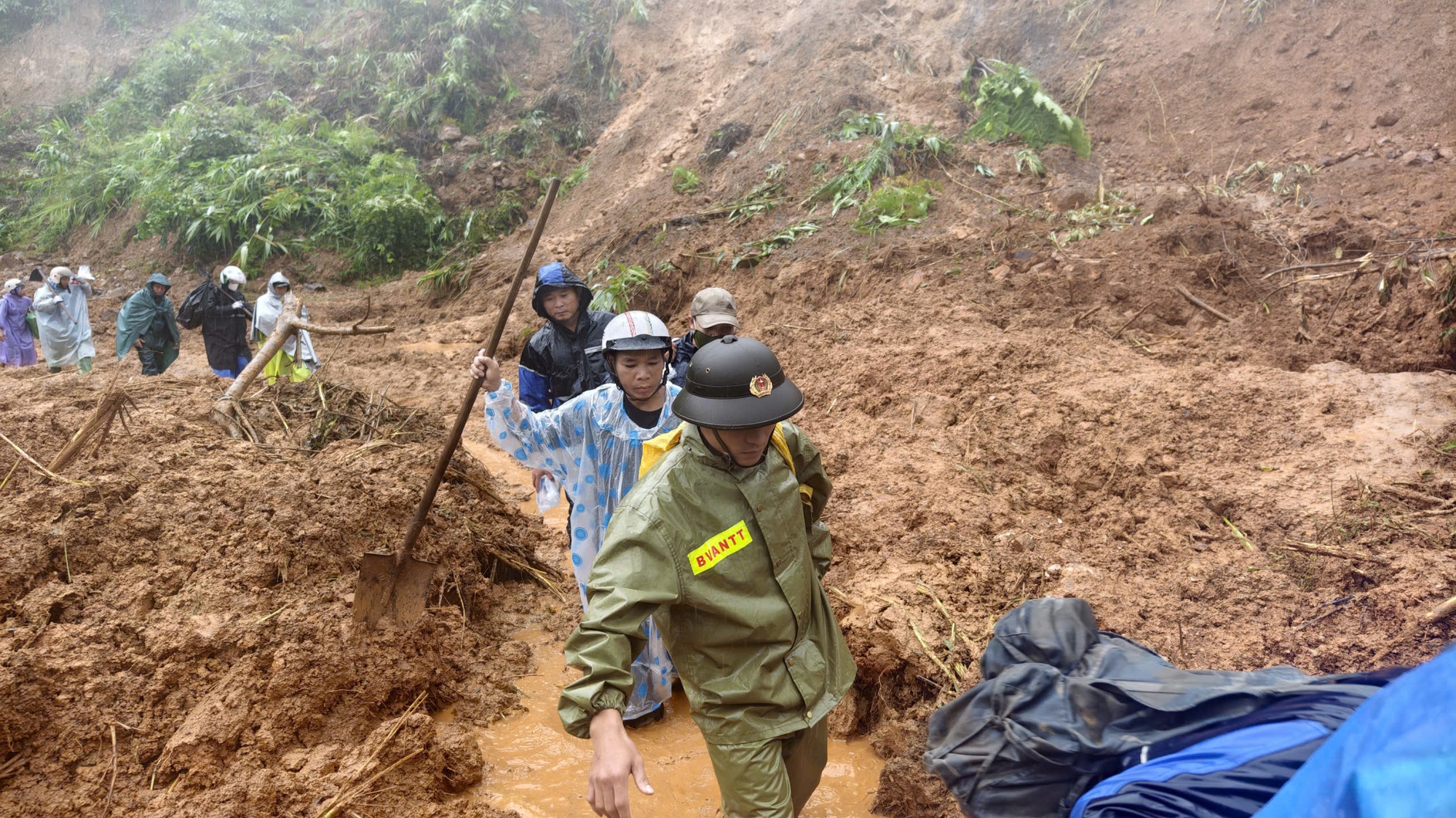 - Ảnh 25. - Ảnh 25.