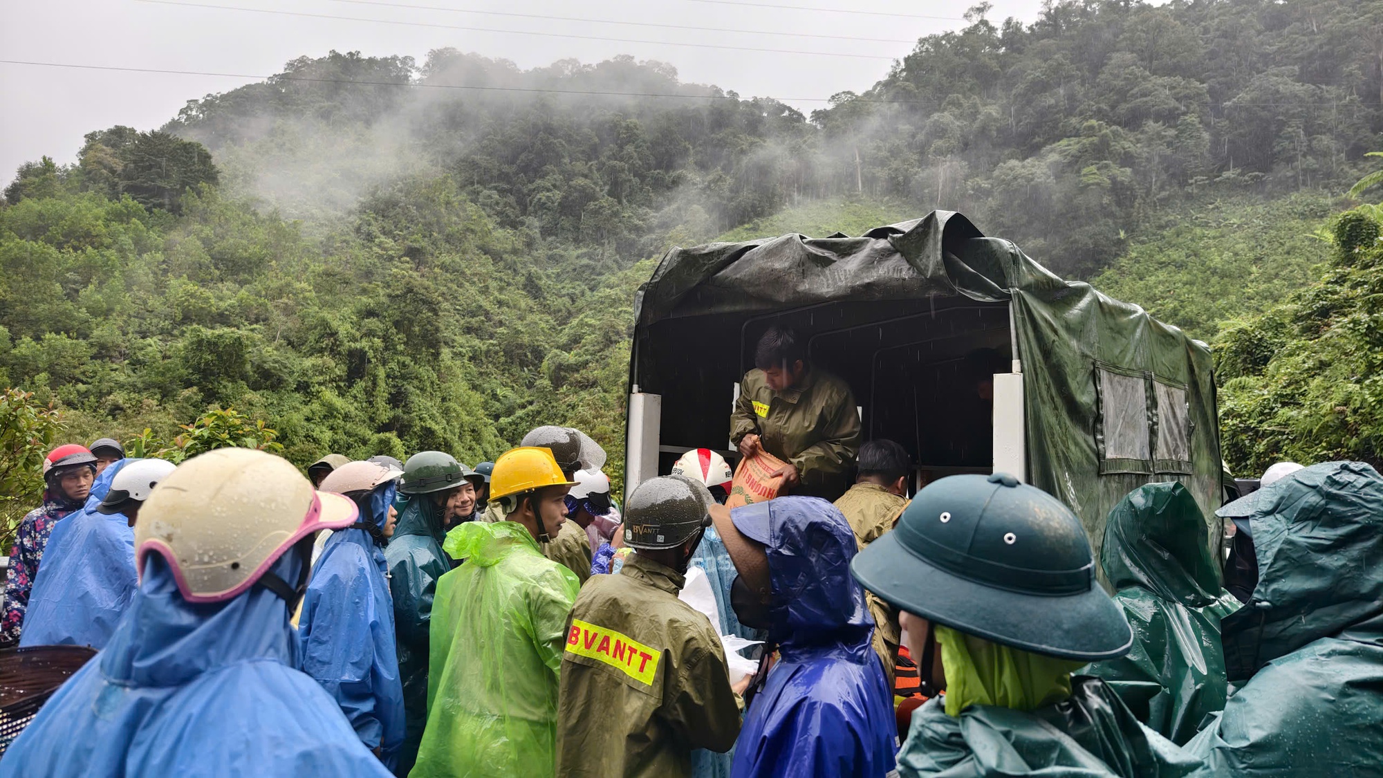 - Ảnh 22. - Ảnh 22.