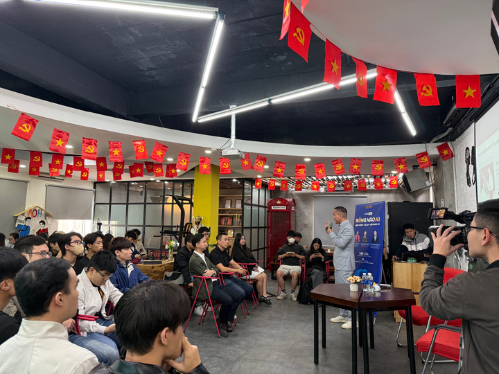 Những hệ lụy từ hiện tượng Rỗng não AI và tác động đến tư duy con người - Ảnh 1. Những hệ lụy từ hiện tượng Rỗng não AI và tác động đến tư duy con người - Ảnh 1.