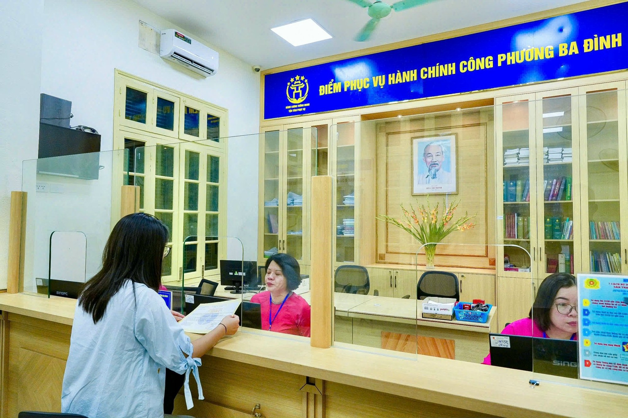 Gấp rút giảm thủ tục hành chính, điều kiện kinh doanh - Ảnh 1. Gấp rút giảm thủ tục hành chính, điều kiện kinh doanh - Ảnh 1.