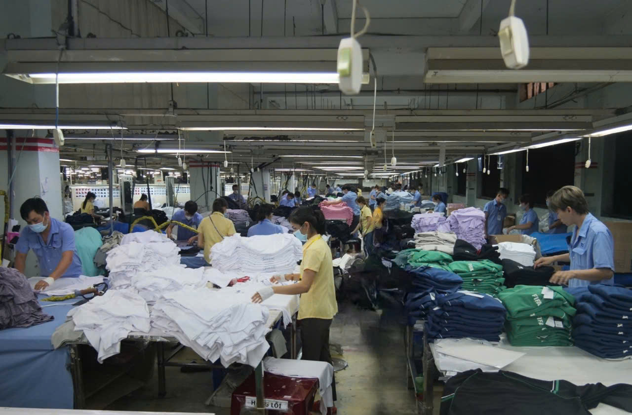 Mức lương tối thiểu TPHCM từ 1 - 1 - 2026: Cập nhật Chi tiết và ảnh hưởng đến người lao động - Ảnh 2. Mức lương tối thiểu TPHCM từ 1 - 1 - 2026: Cập nhật Chi tiết và ảnh hưởng đến người lao động - Ảnh 2.